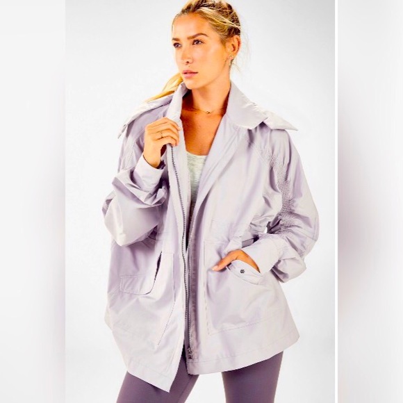 Fabletics Jackets & Blazers - NWOT • Fabletics Haze Gray Giana Jacket 💚